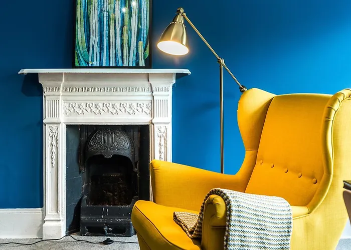 Sherlock\'S Residence By Allo Housing